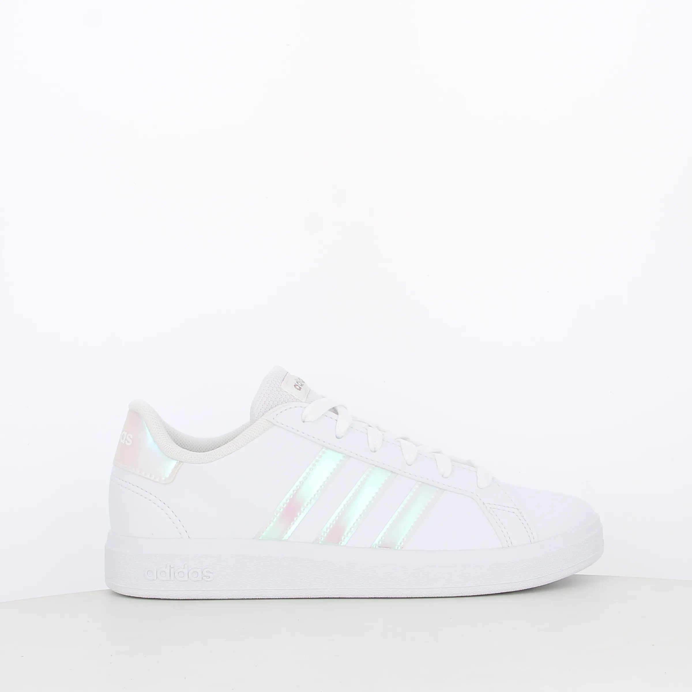 -----Adidas -----Sneakers da bambina Grand Court GY2326 ----