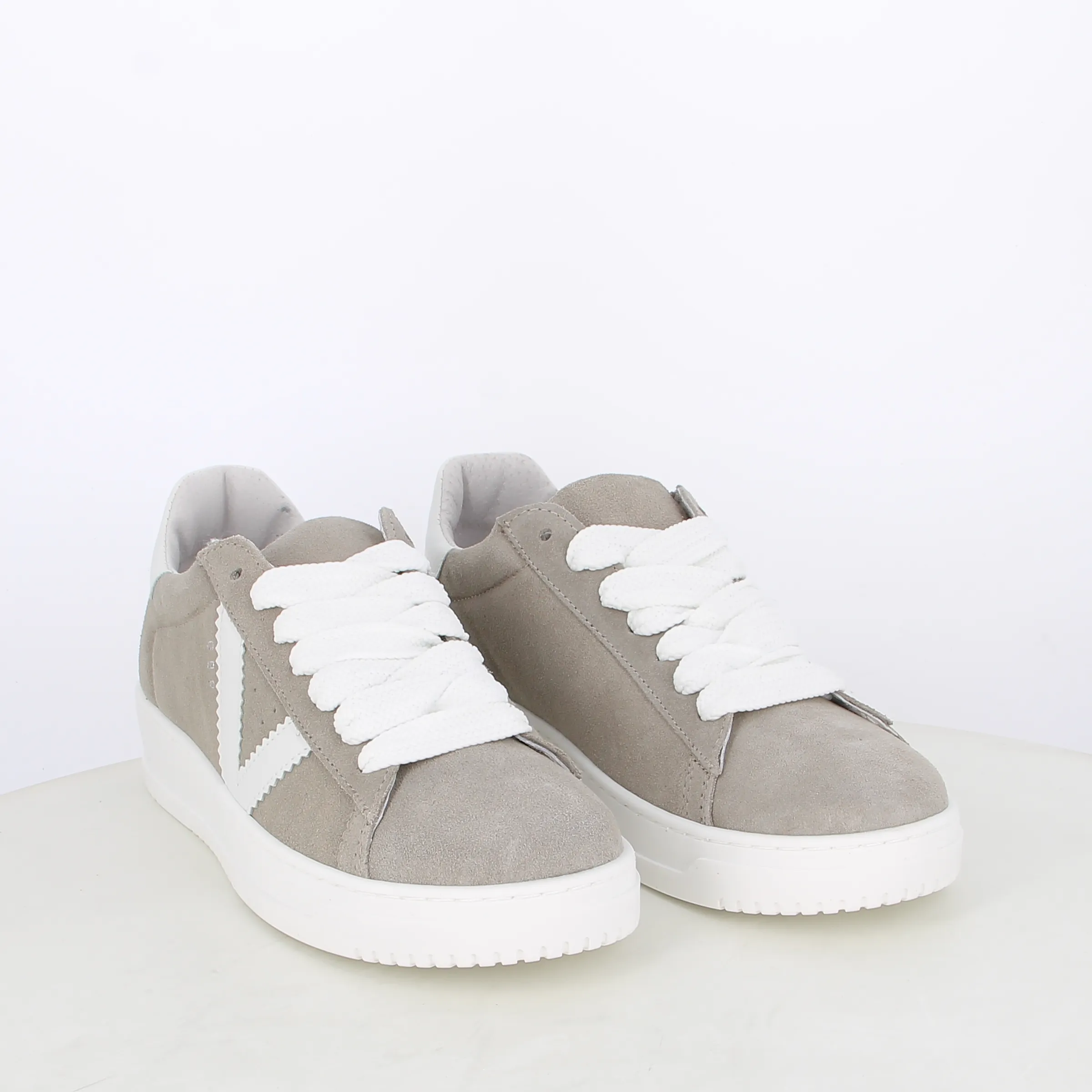 -----Dor -----Sneakers da donna bicolor ----