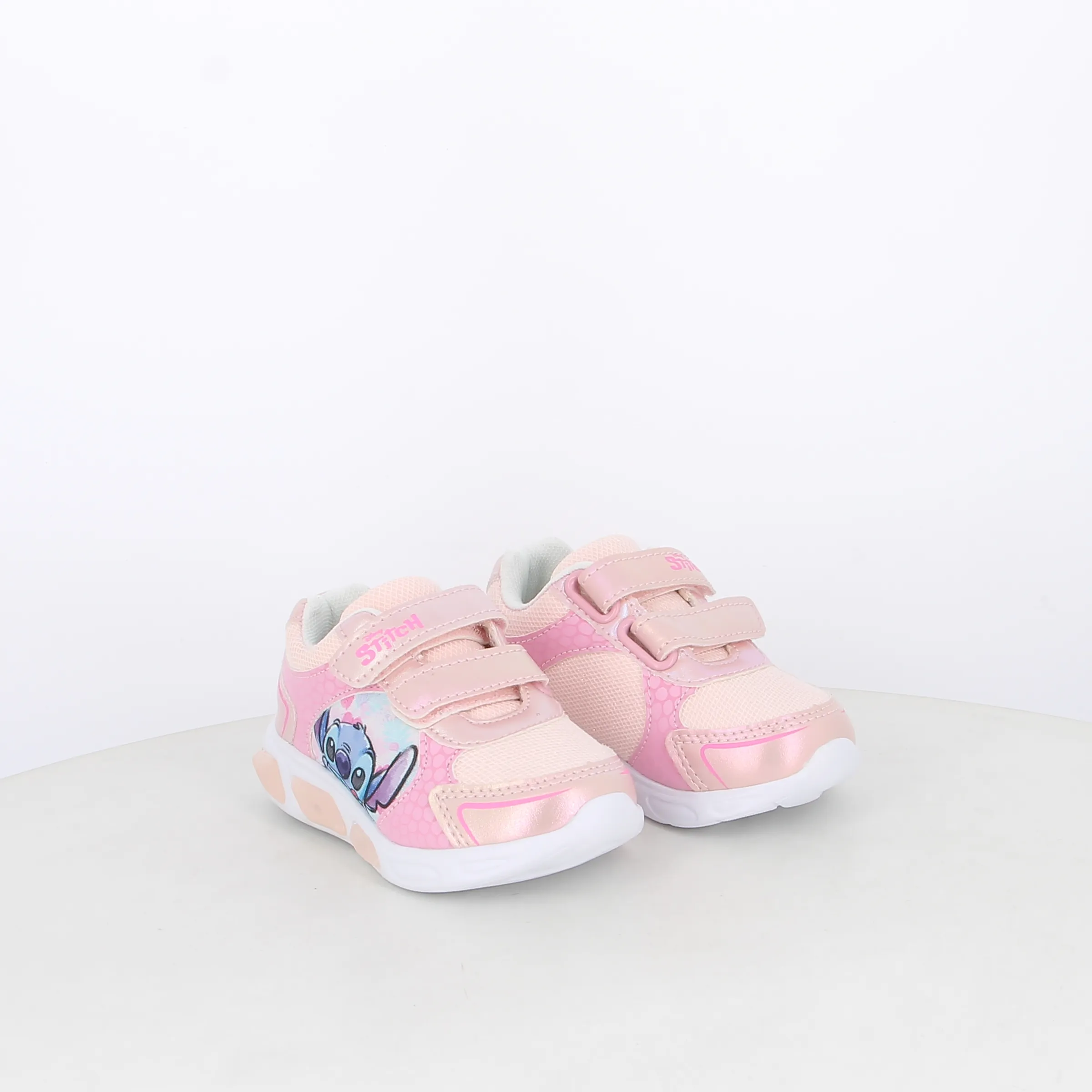 -----Stitch -----Sneakers da bambina con luci ----