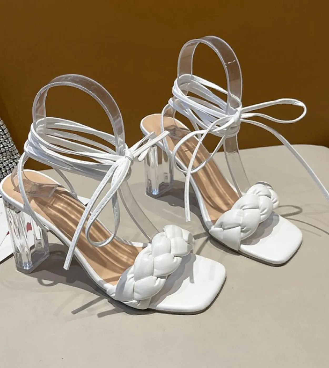 2022 Sandali da donna estivi a fascia stretta Sandali con tacco alto in cristallo Scarpe da gladiatore con cinturino alla cavigl