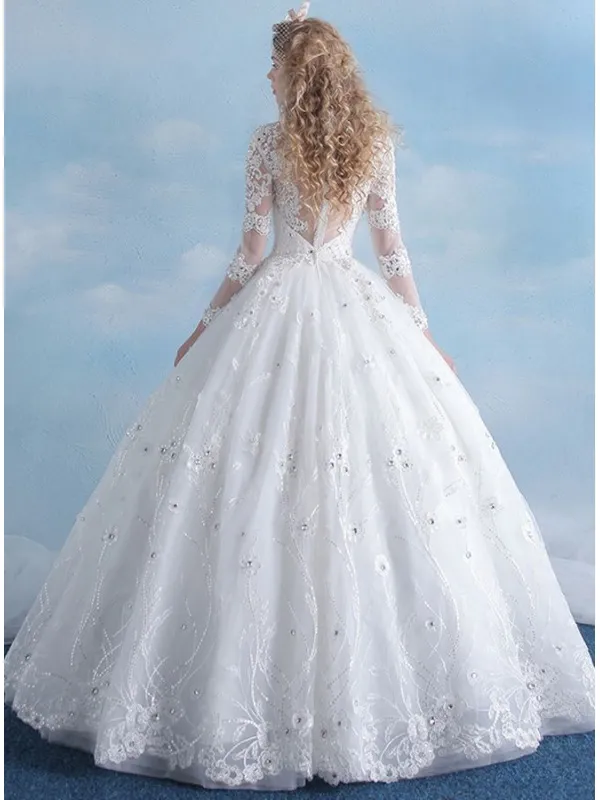Abito da Sposa da Principessa manica lunga con Pizzo