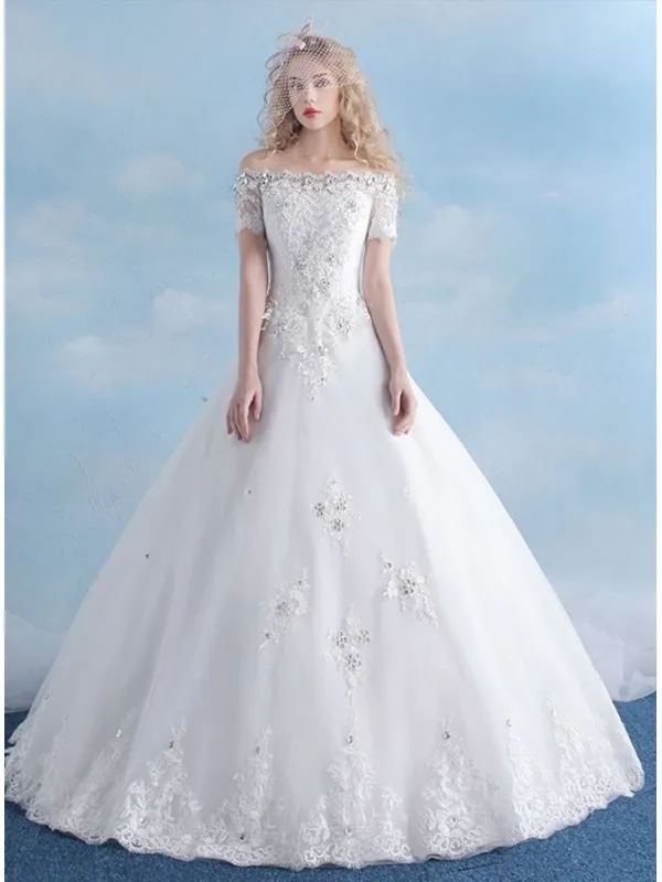 Abito da Sposa da Principessa online con scollo a barchetta