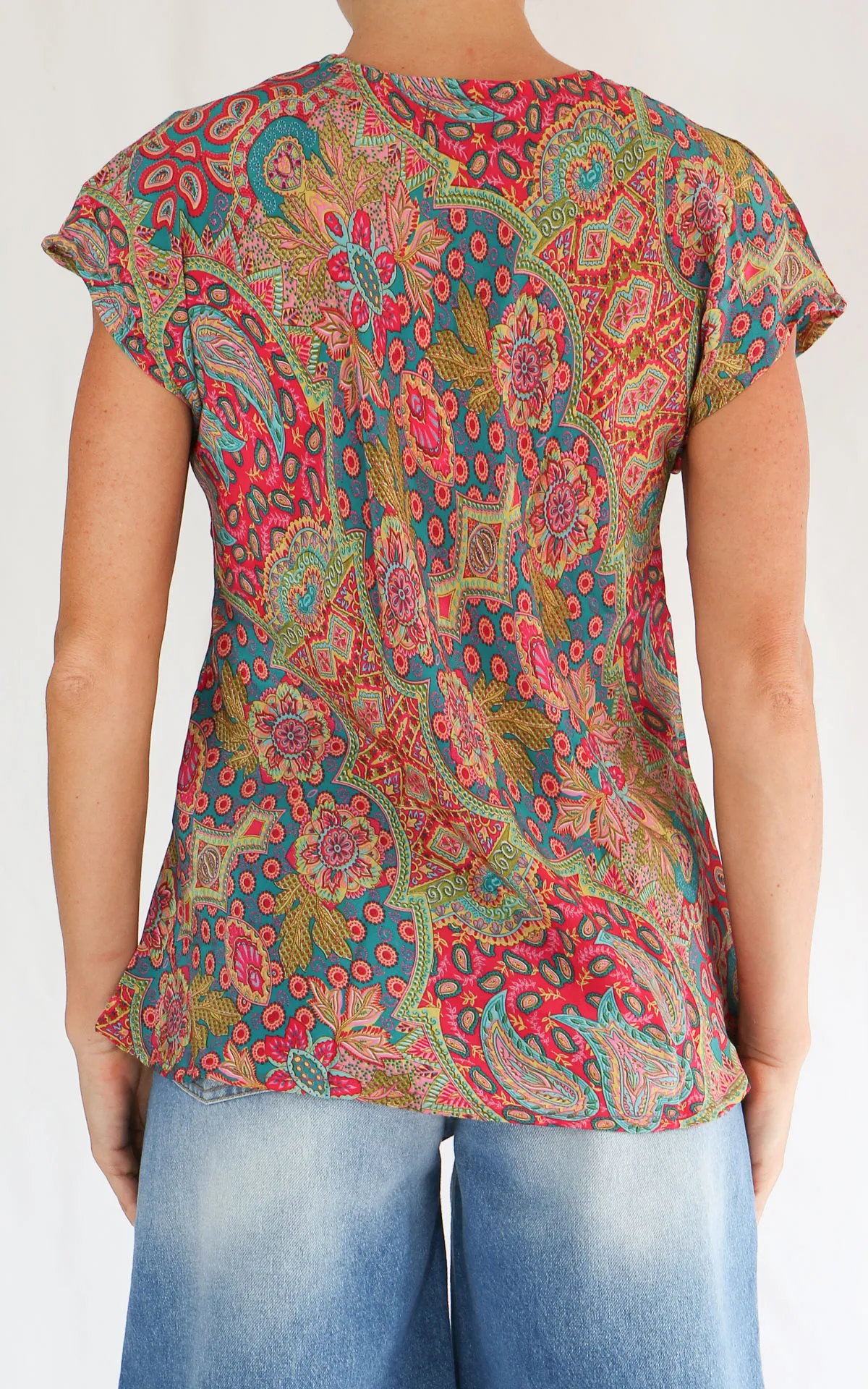 AYFËE – Top mezza manica scollo V – Fucsia / verde / india