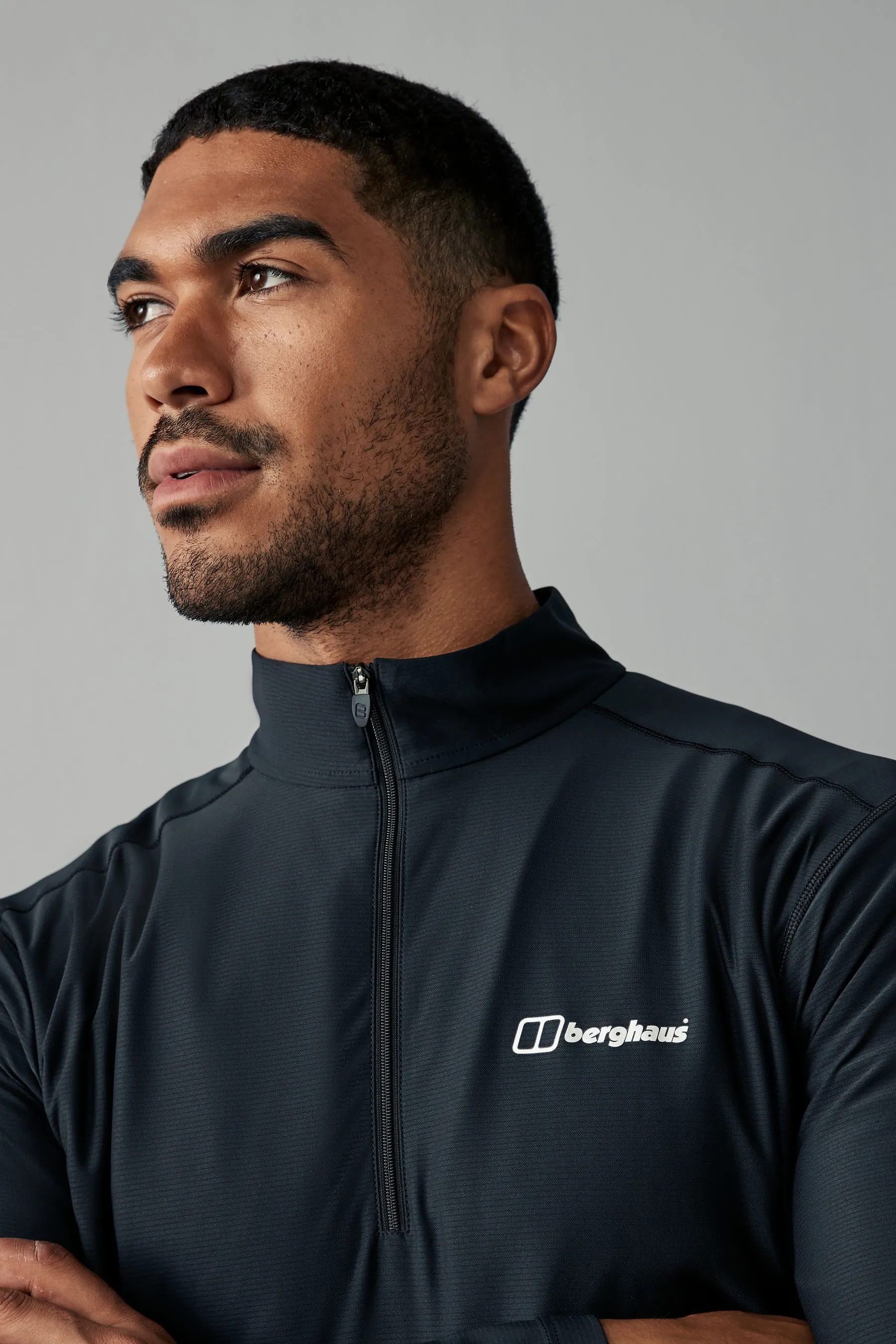 Berghaus - Nero con zip a 24/7 Base - Felpa