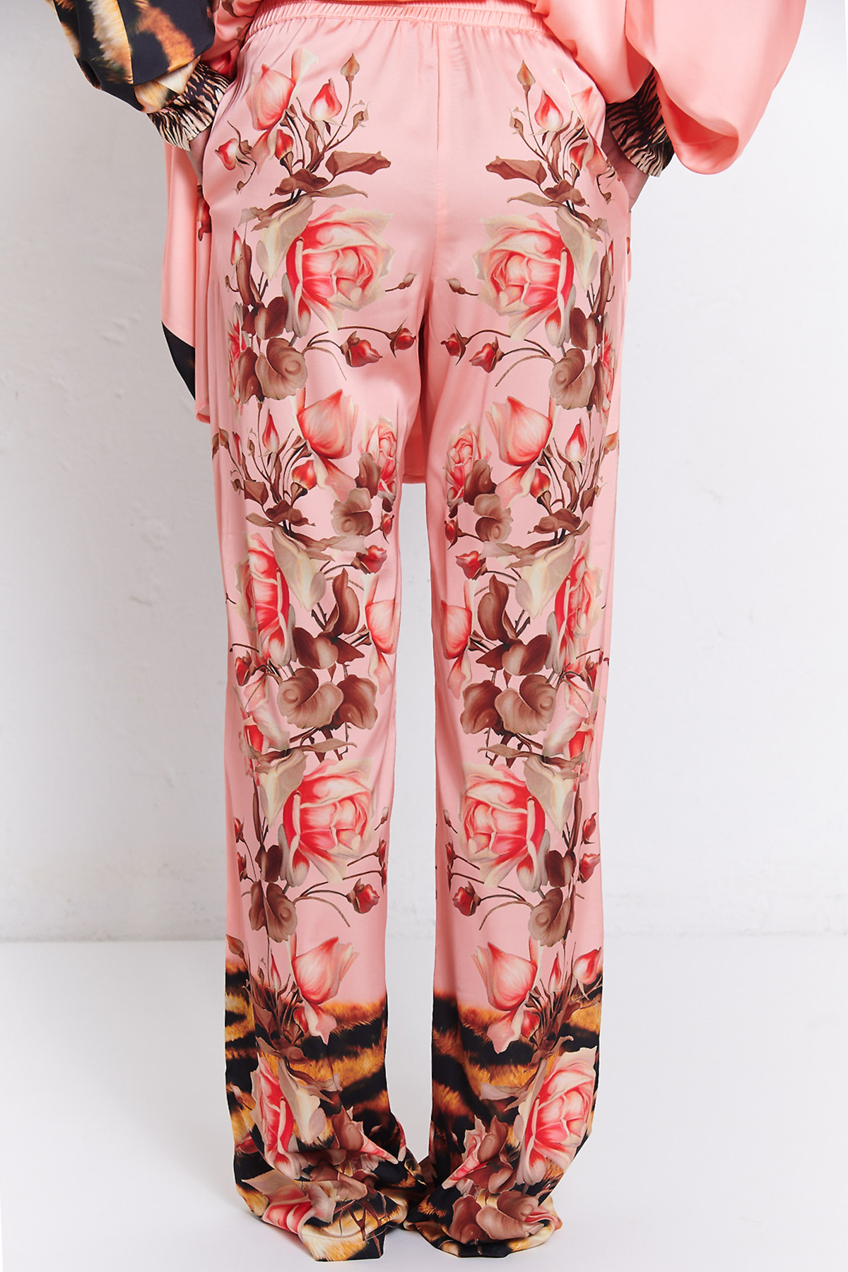 BLUGIRL Pantaloni in satin stampato