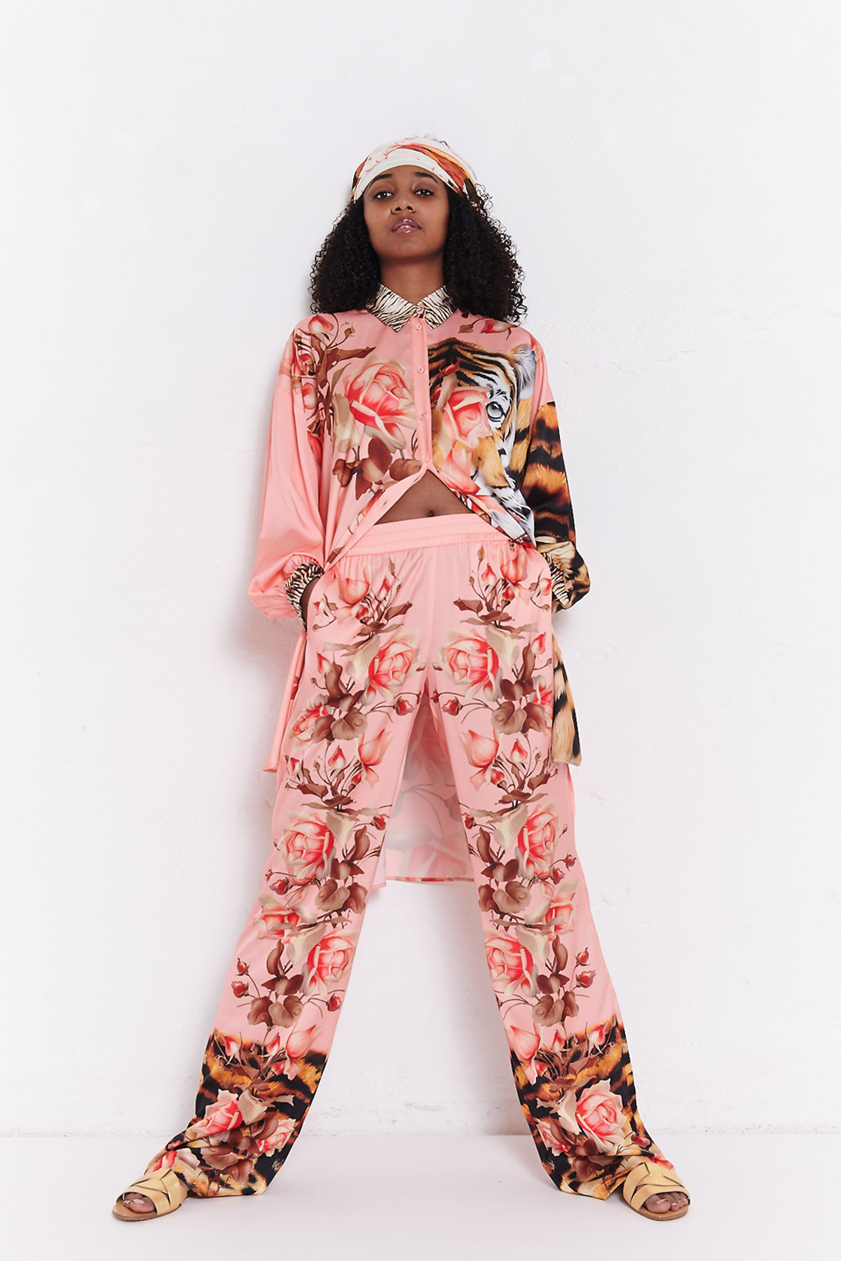 BLUGIRL Pantaloni in satin stampato