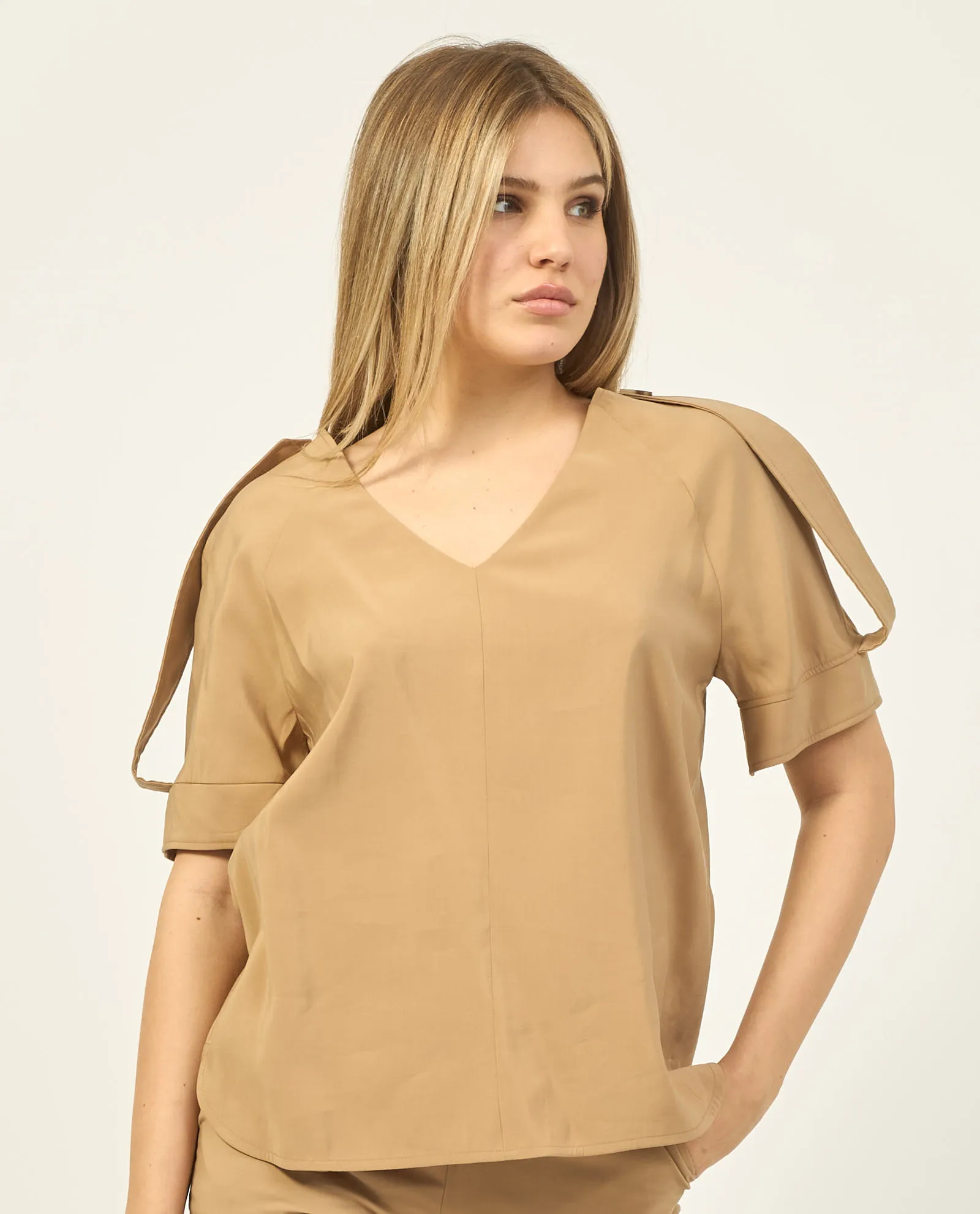 Blusa Jijil in viscosa con ampia scollatura