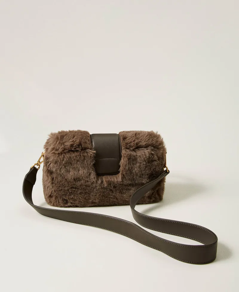 Borsa a tracolla 'Amie' media in faux fur