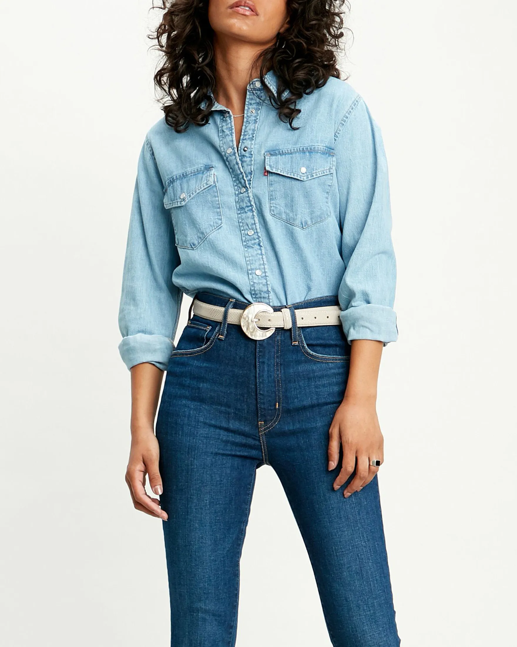 Camicia azzurra oversize in denim di puro cotone lavaggio chiaro super stone washed
