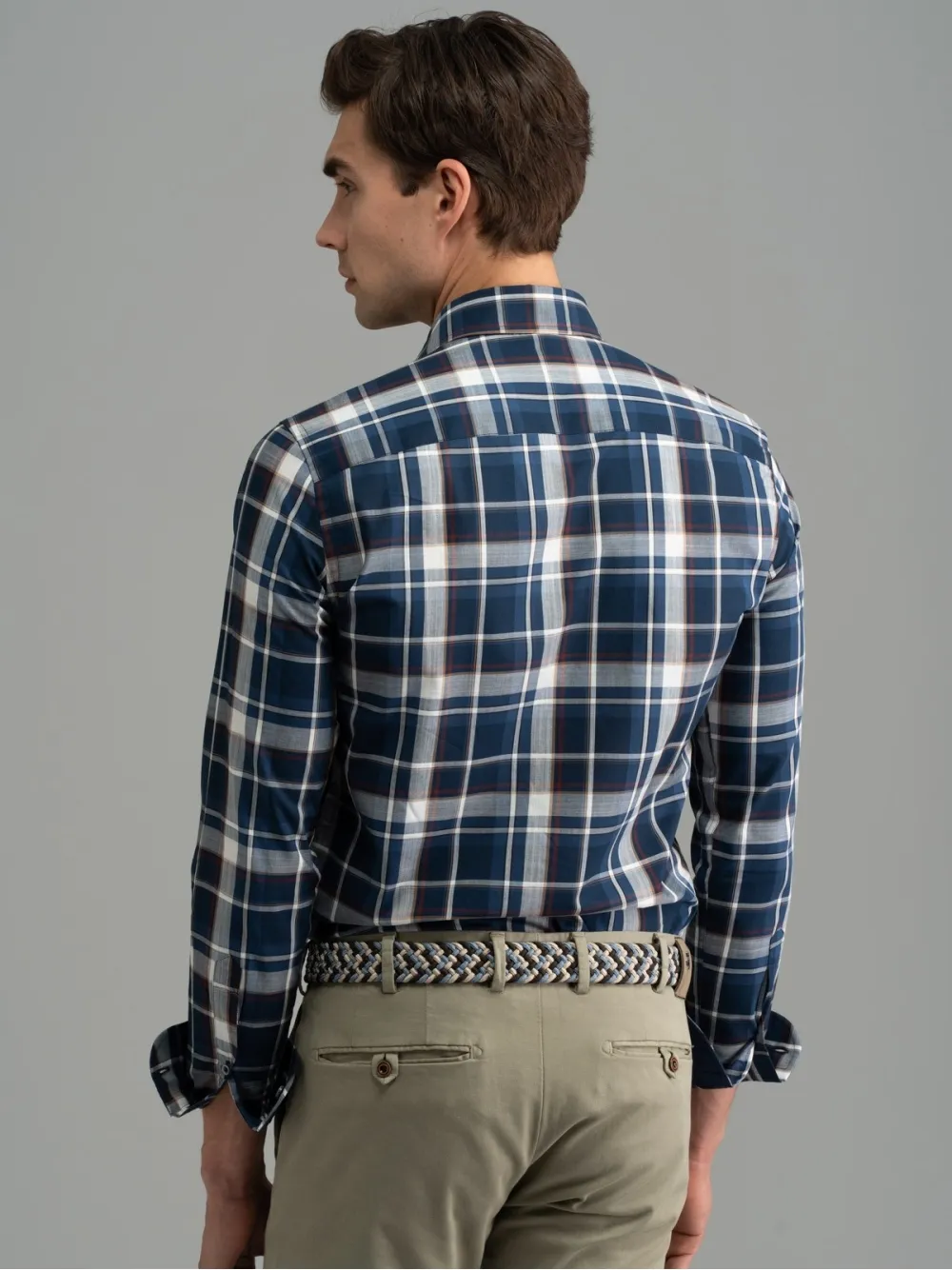 Camicia uomo madras collo semi francese