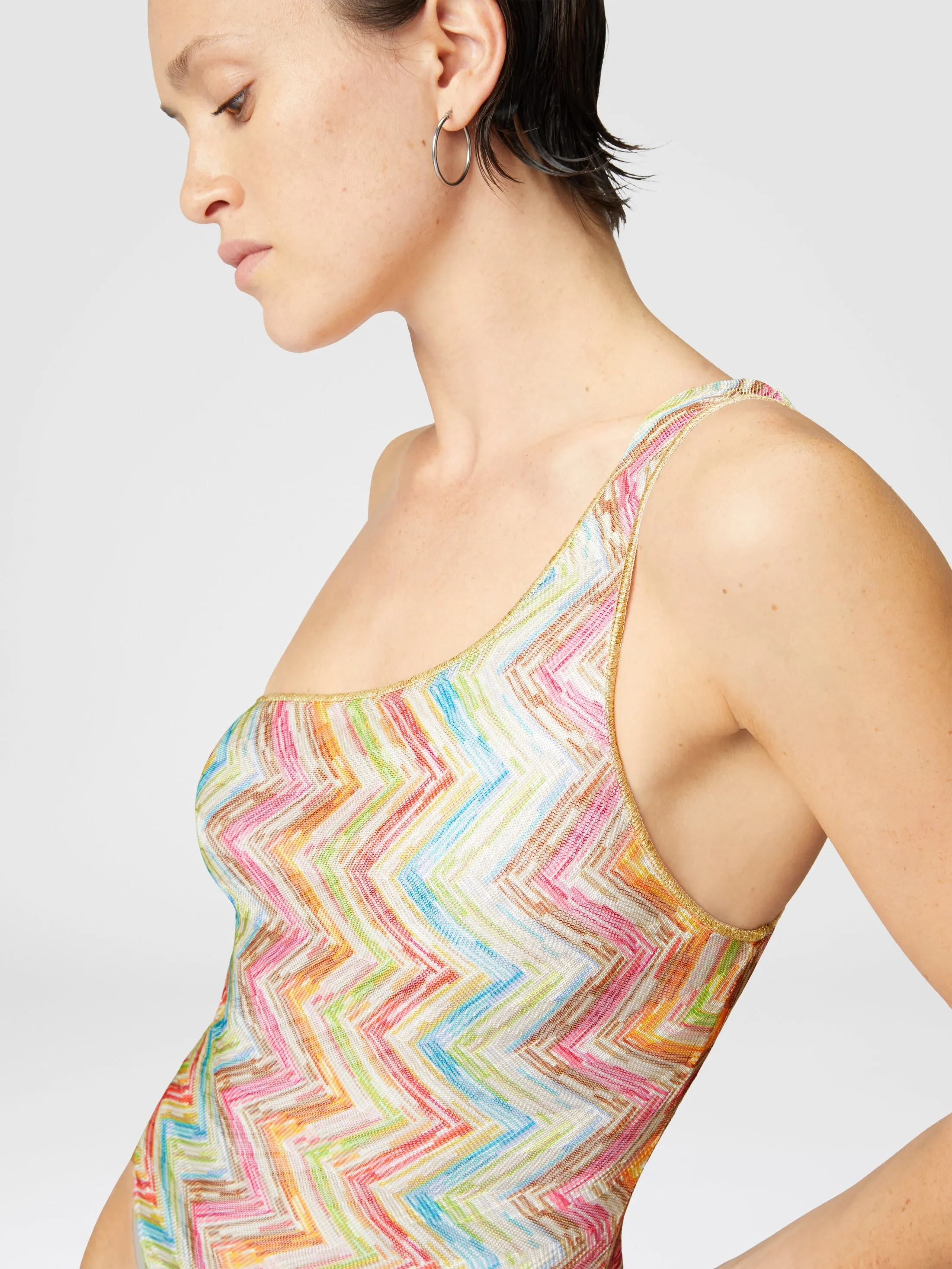 Costume intero monospalla in tulle stampato