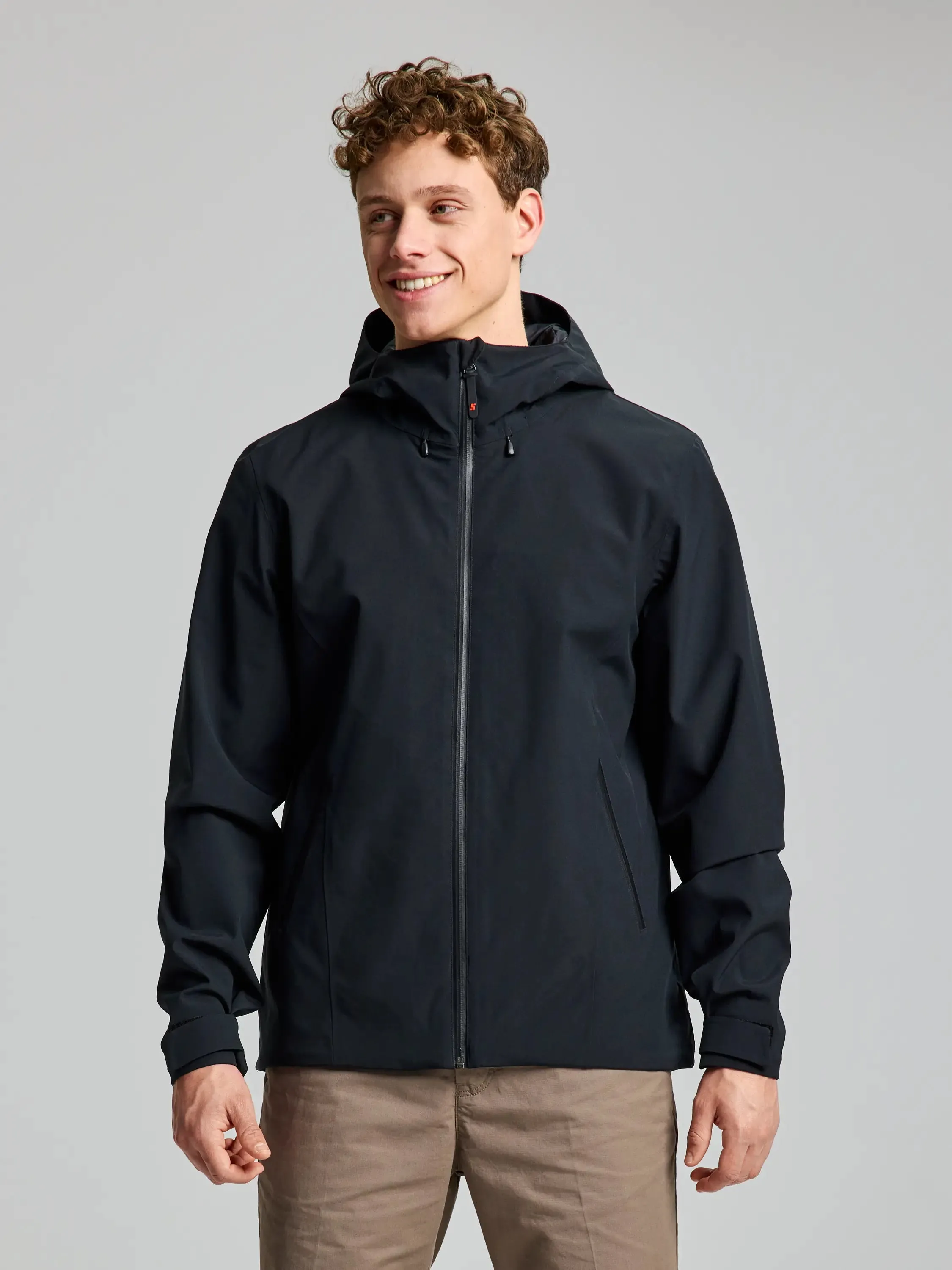   CREW HOODED JACKET Giacca Impermeabile con Cappuccio