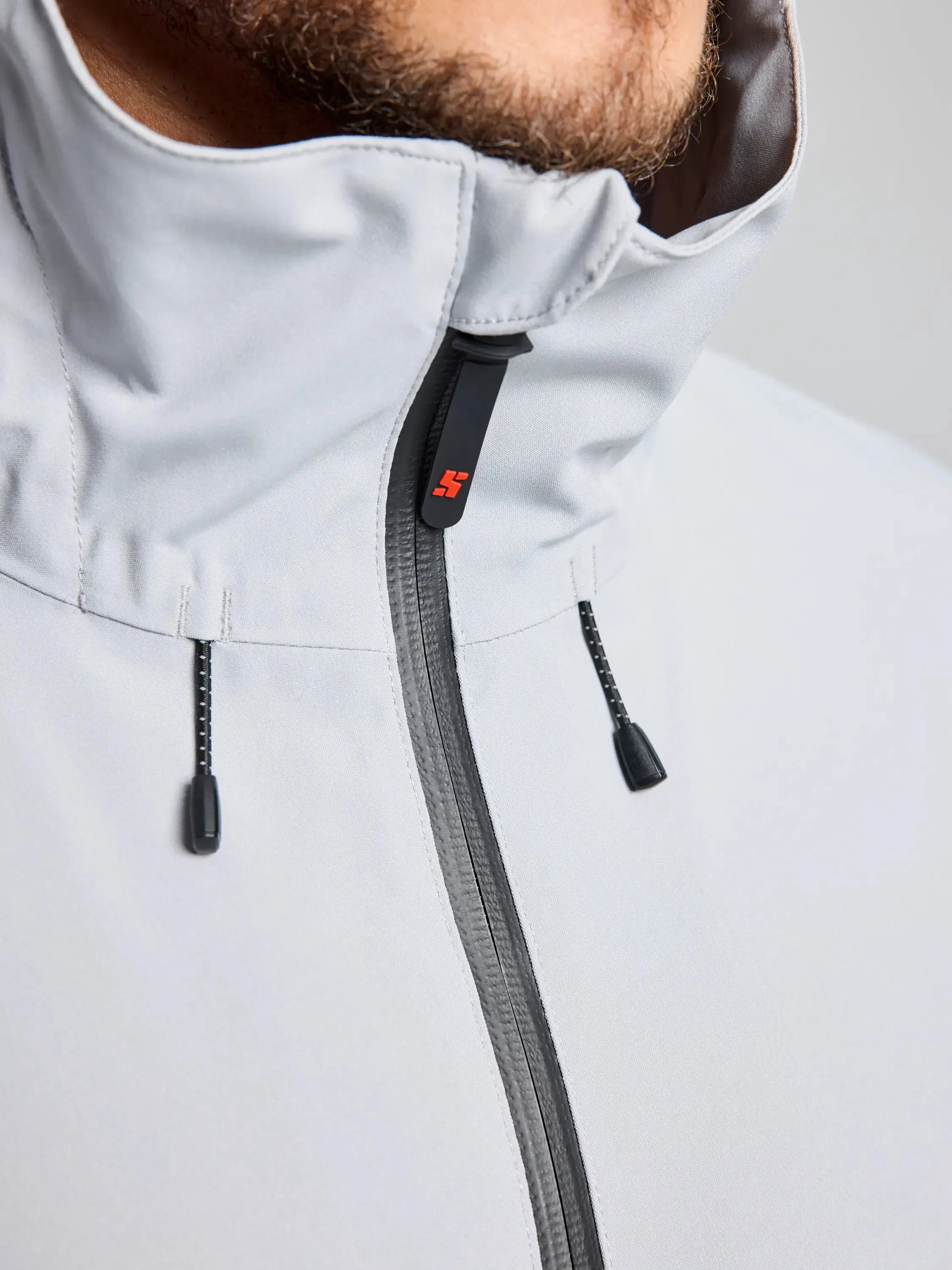  CREW HOODED JACKET Giacca Impermeabile con Cappuccio