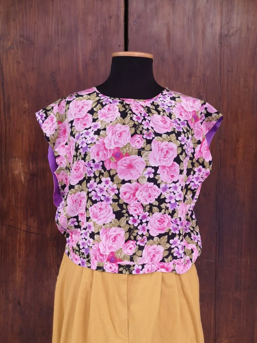 Crop top sartoriale in pura seta fantasia floreale