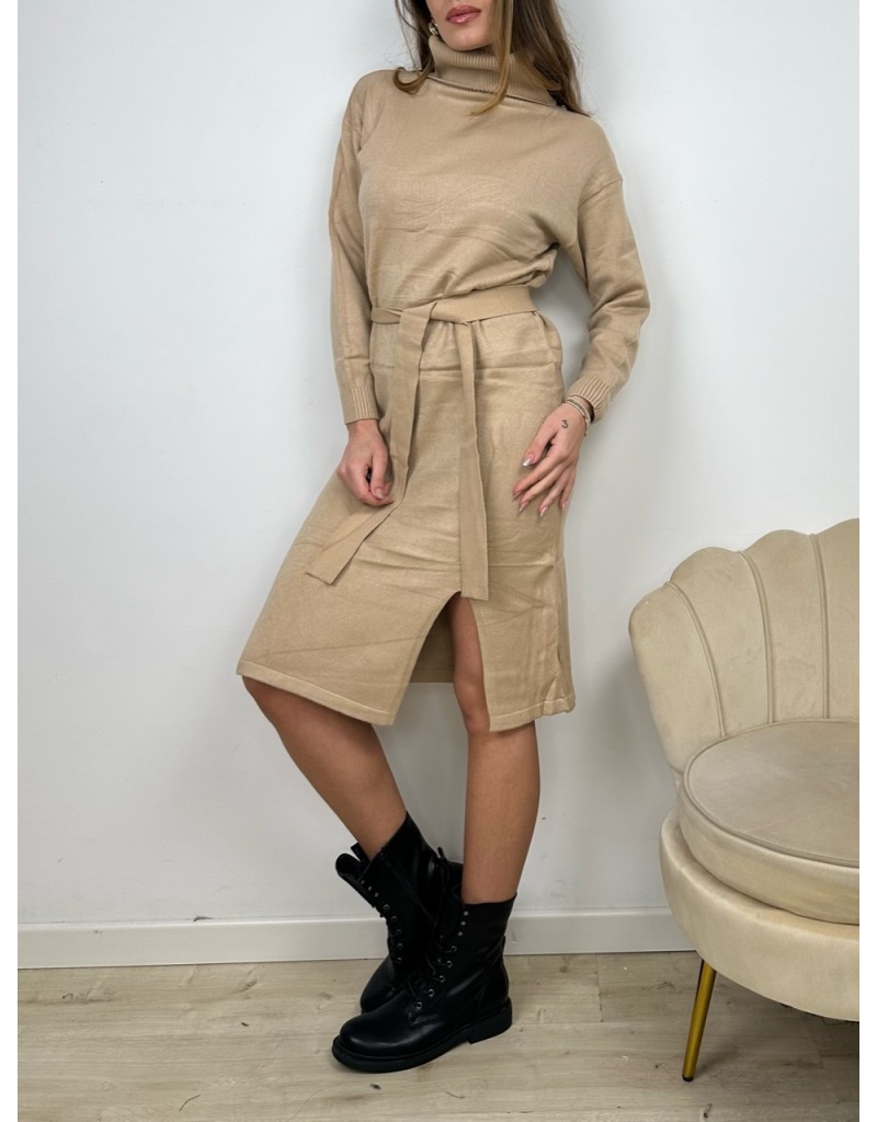DRESS PULL CLOE CAMEL