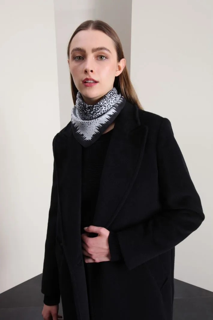 Foulard in twill di seta