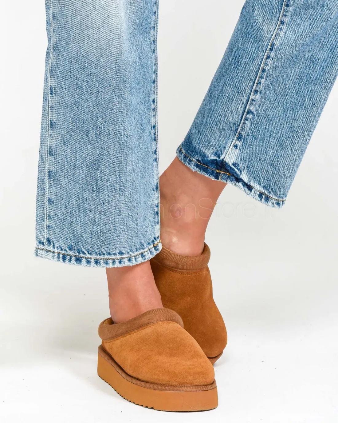 ---------------  ---------------  ---------------  ---------------  --------------Icon Denim Jeans Mod Jill------