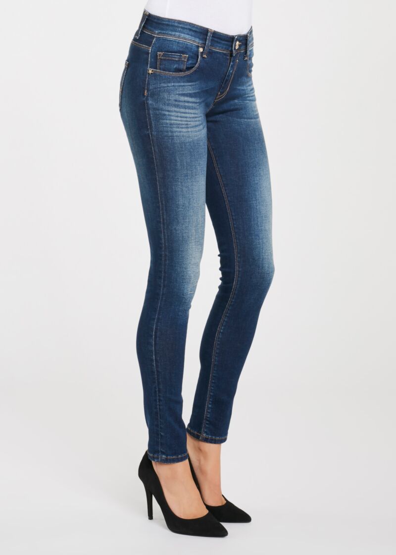 Jeans in denim indaco medio