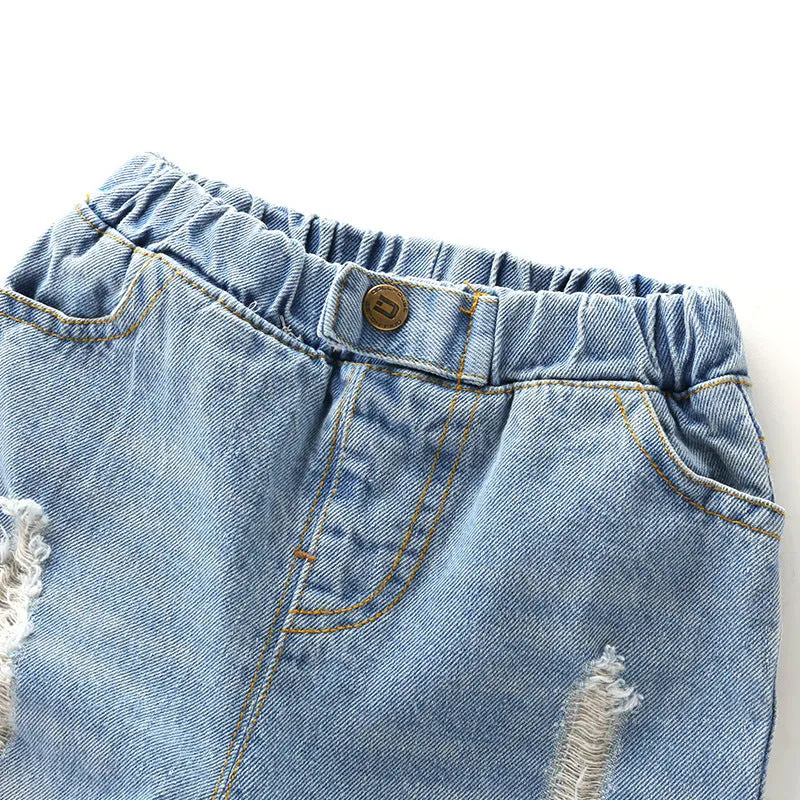 Jeans tuta strappati ripped per baby e bambini in stile koreano