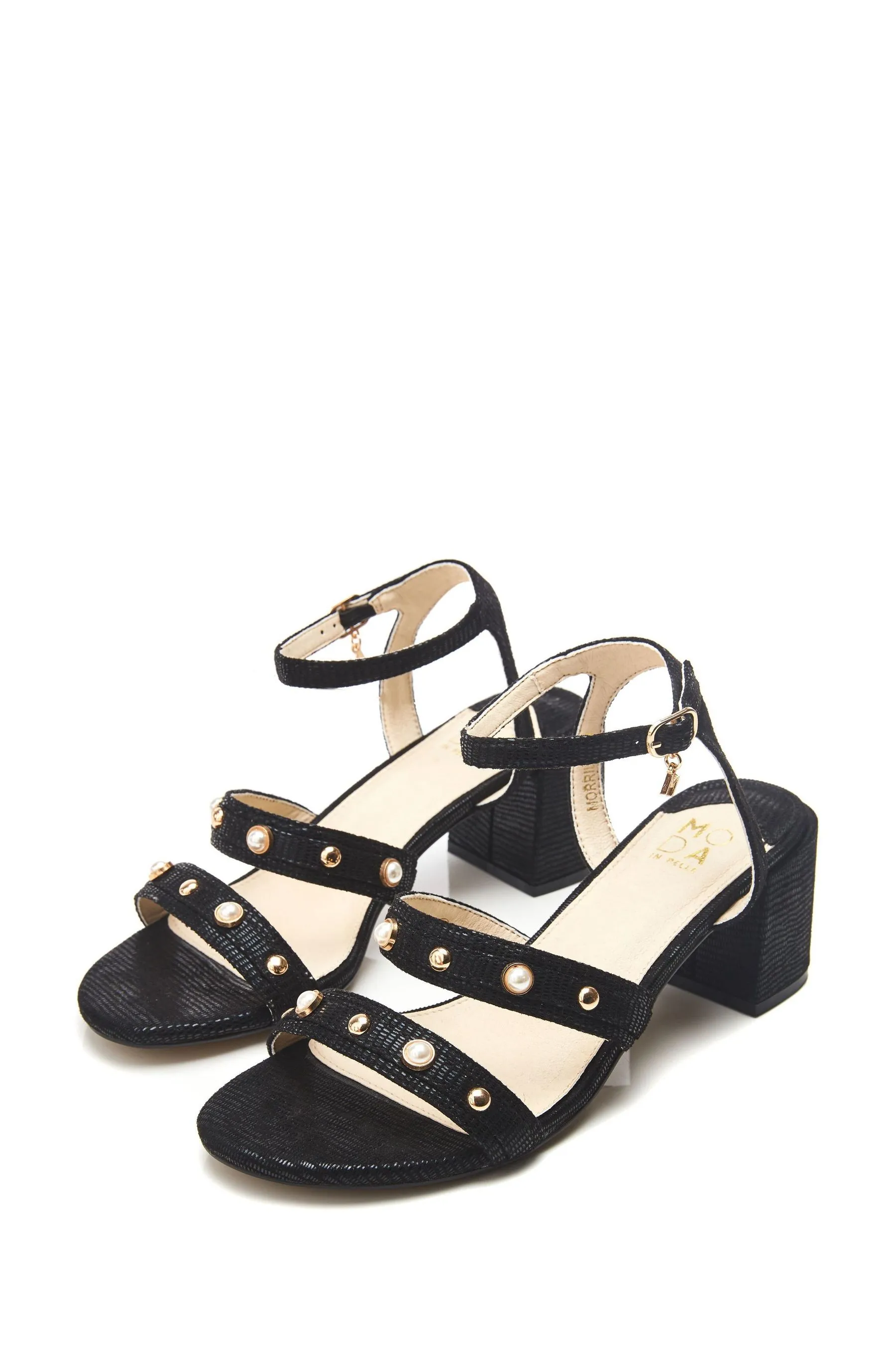 Moda in Pelle Morrila - Sandali in due parti con perle