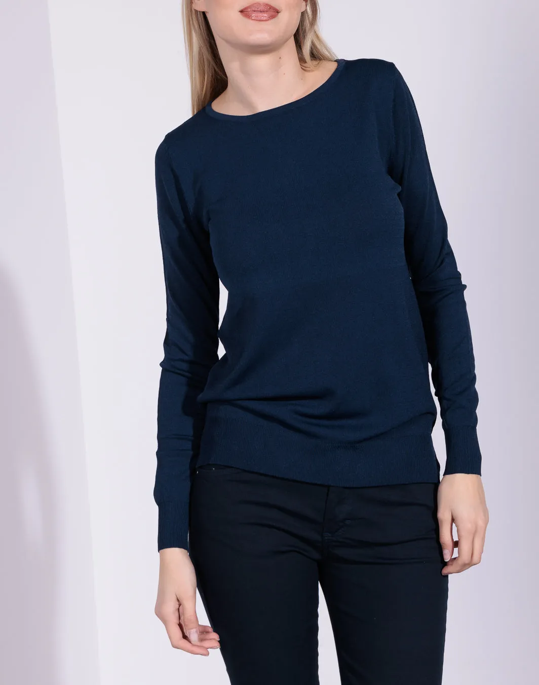 Norma Summer Edition - Maglia in filato scollo tondo e spacchetti laterali