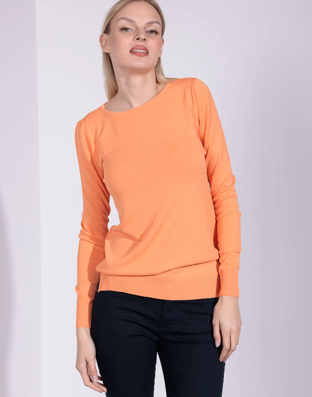 Norma Summer Edition - Maglia in filato scollo tondo e spacchetti laterali