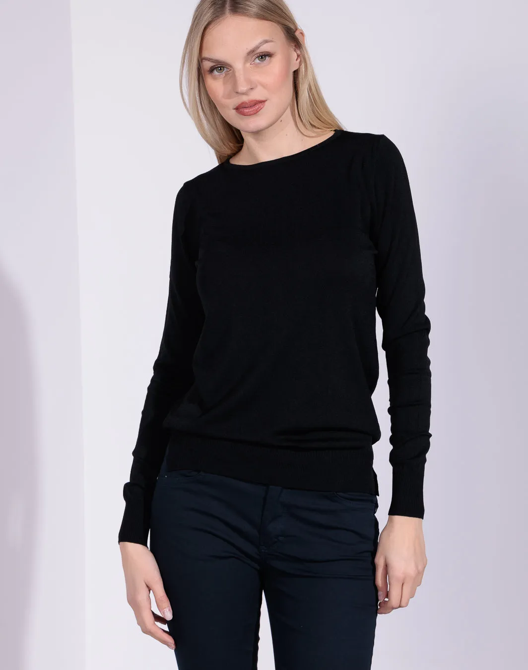 Norma Summer Edition - Maglia in filato scollo tondo e spacchetti laterali