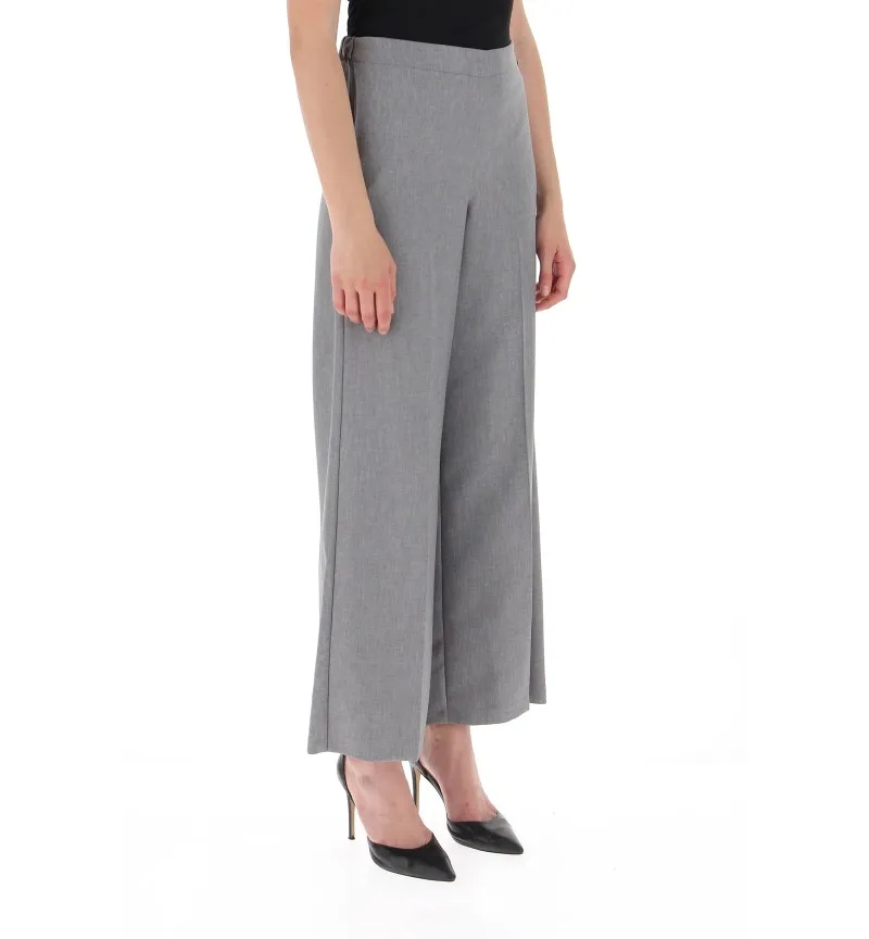 Pantaloni a palazzo