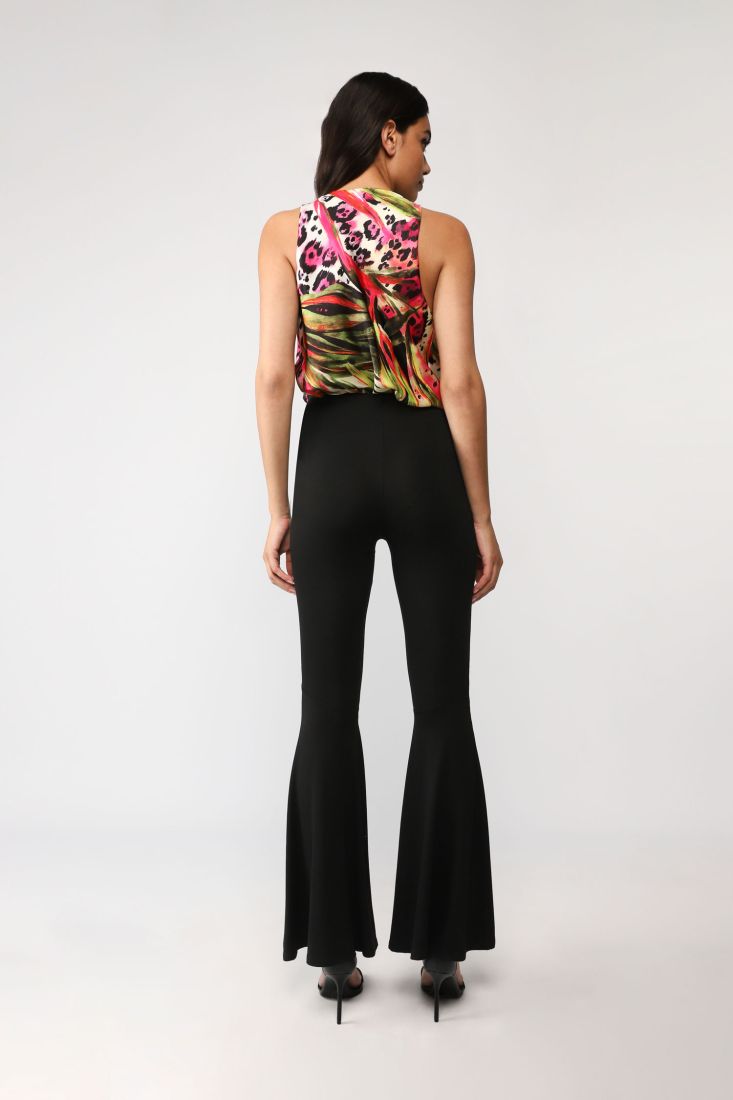 Pantaloni flare monocolour a vita alta