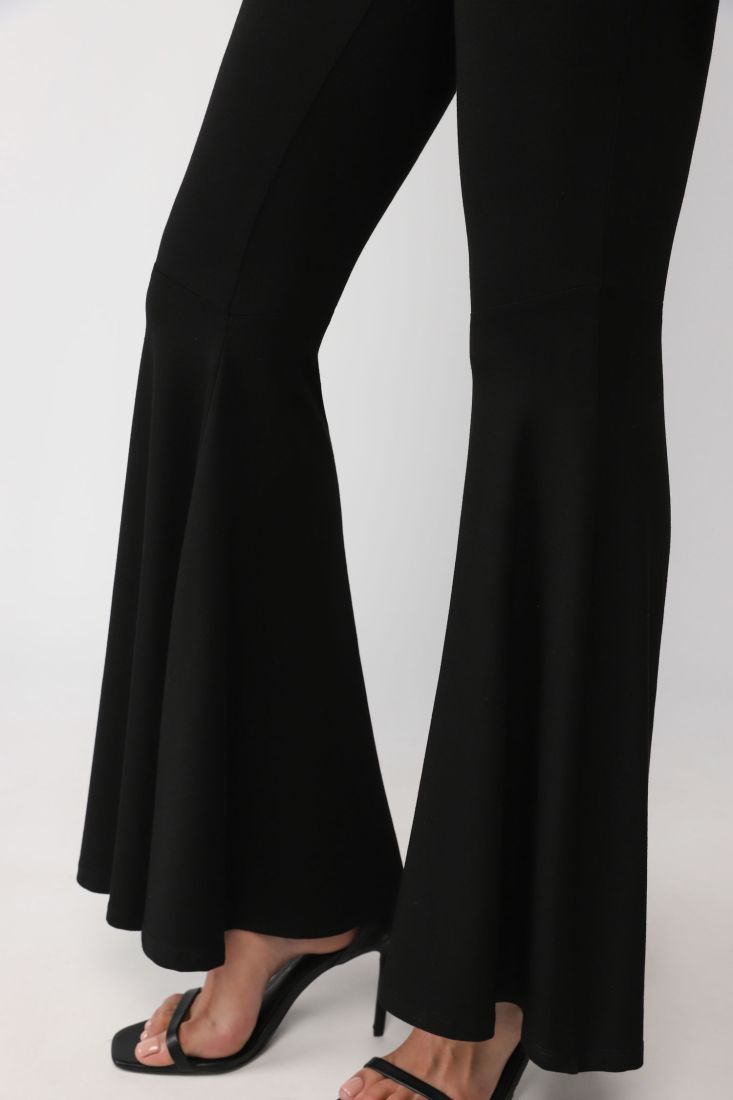 Pantaloni flare monocolour a vita alta