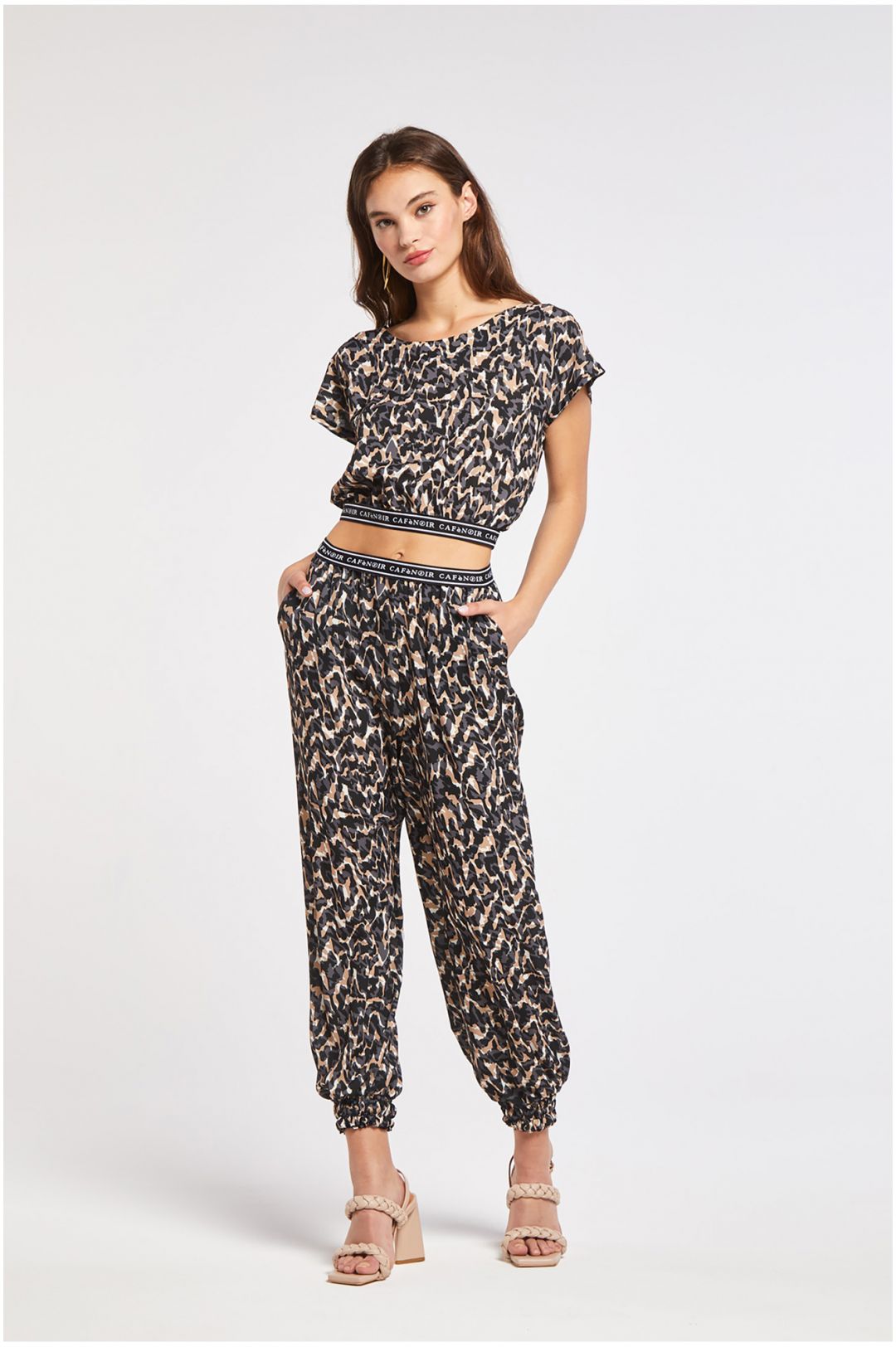 pantaloni in jersey stampato con polsino al fondo camouflage multibeige