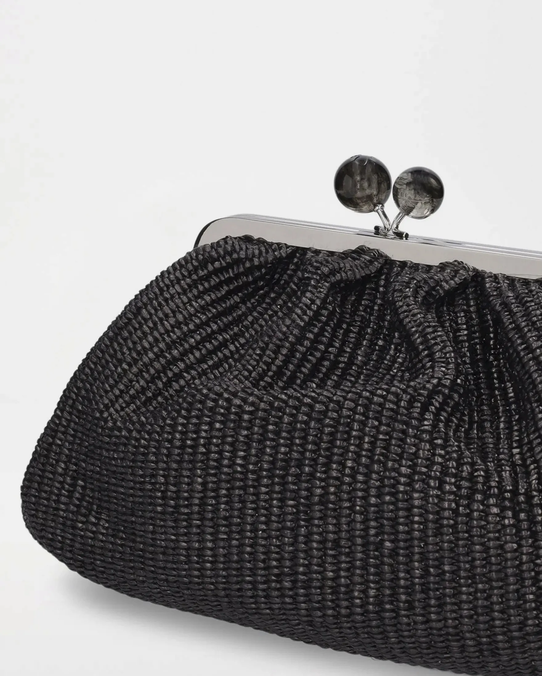Pasticcino bag in rafia nera medium size con chiusura in metallo e boule colorate