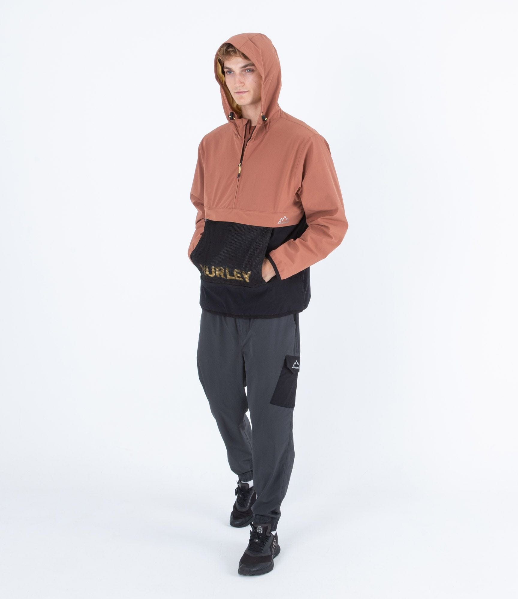 PHANTOM PACKABLE ANORAK