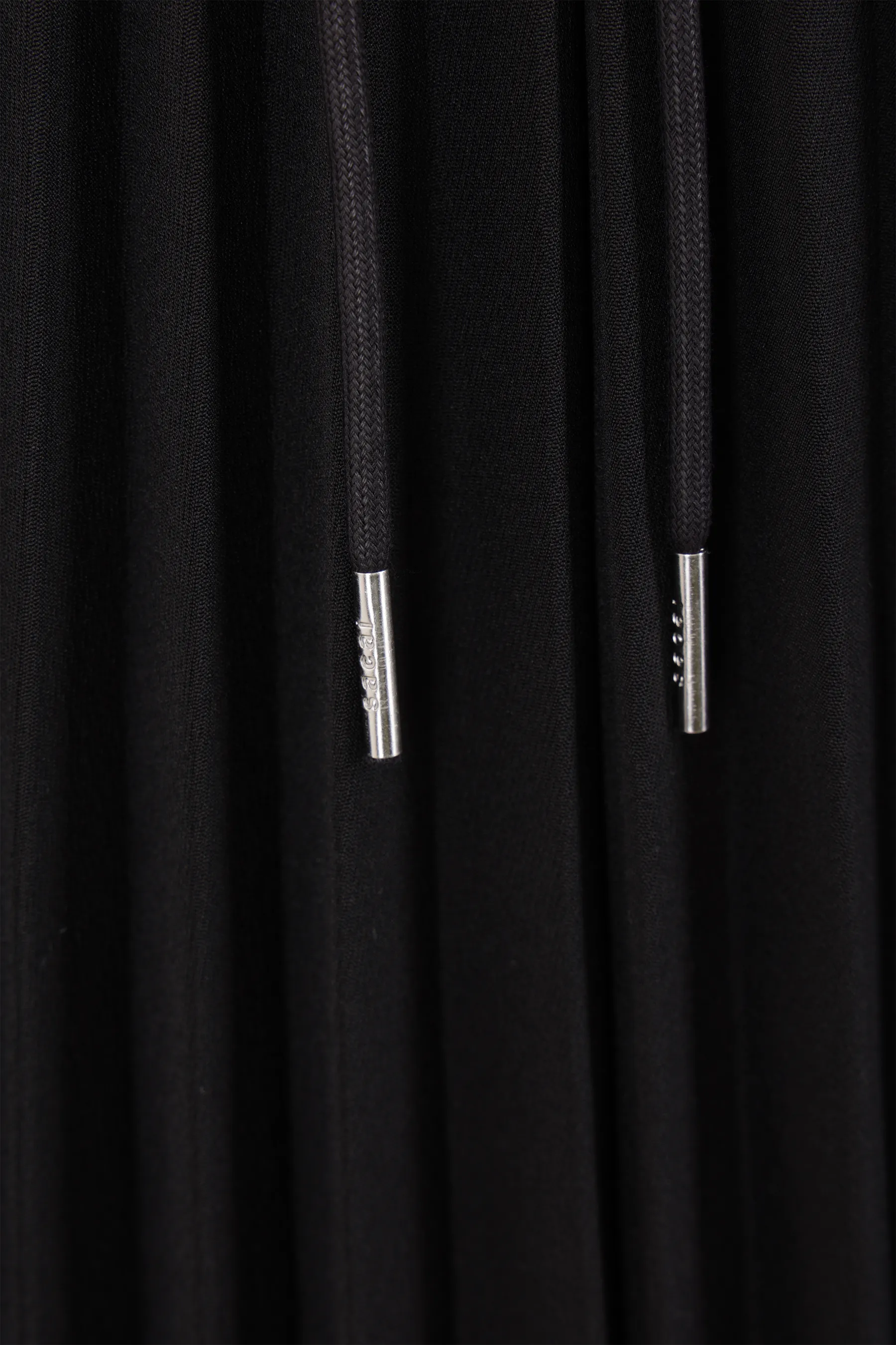  SACAI gonna midi in jersey tecnico plissé 