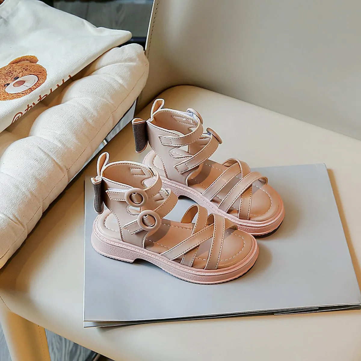 Sandali romani per bambini per ragazze Classico versatile colore puro punta aperta casual antiscivolo scarpe da gladiatore princ