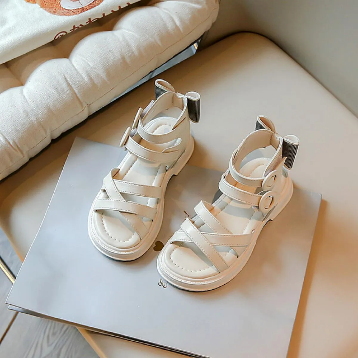 Sandali romani per bambini per ragazze Classico versatile colore puro punta aperta casual antiscivolo scarpe da gladiatore princ