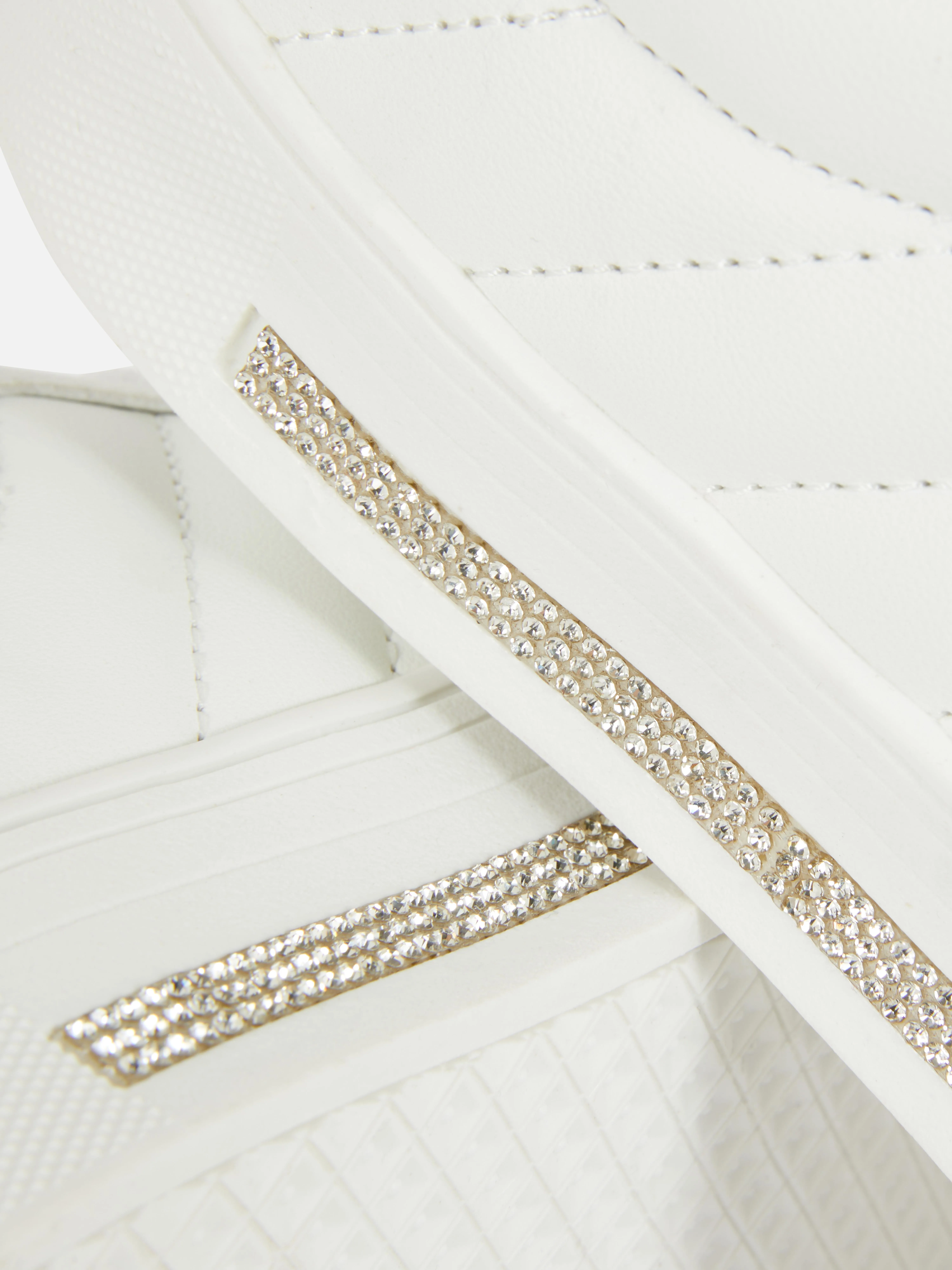 Scarpe da ginnastica basse con dettaglio in strass