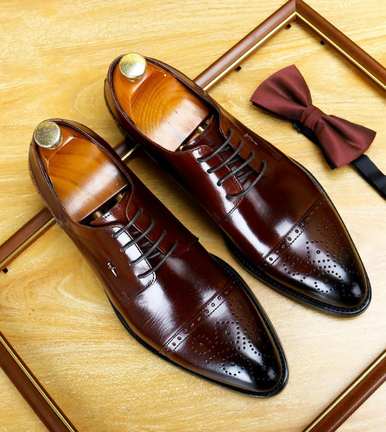 Scarpe formali piatte da uomo in vera pelle Scarpe da sposa italiane in pelle da uomo italiane