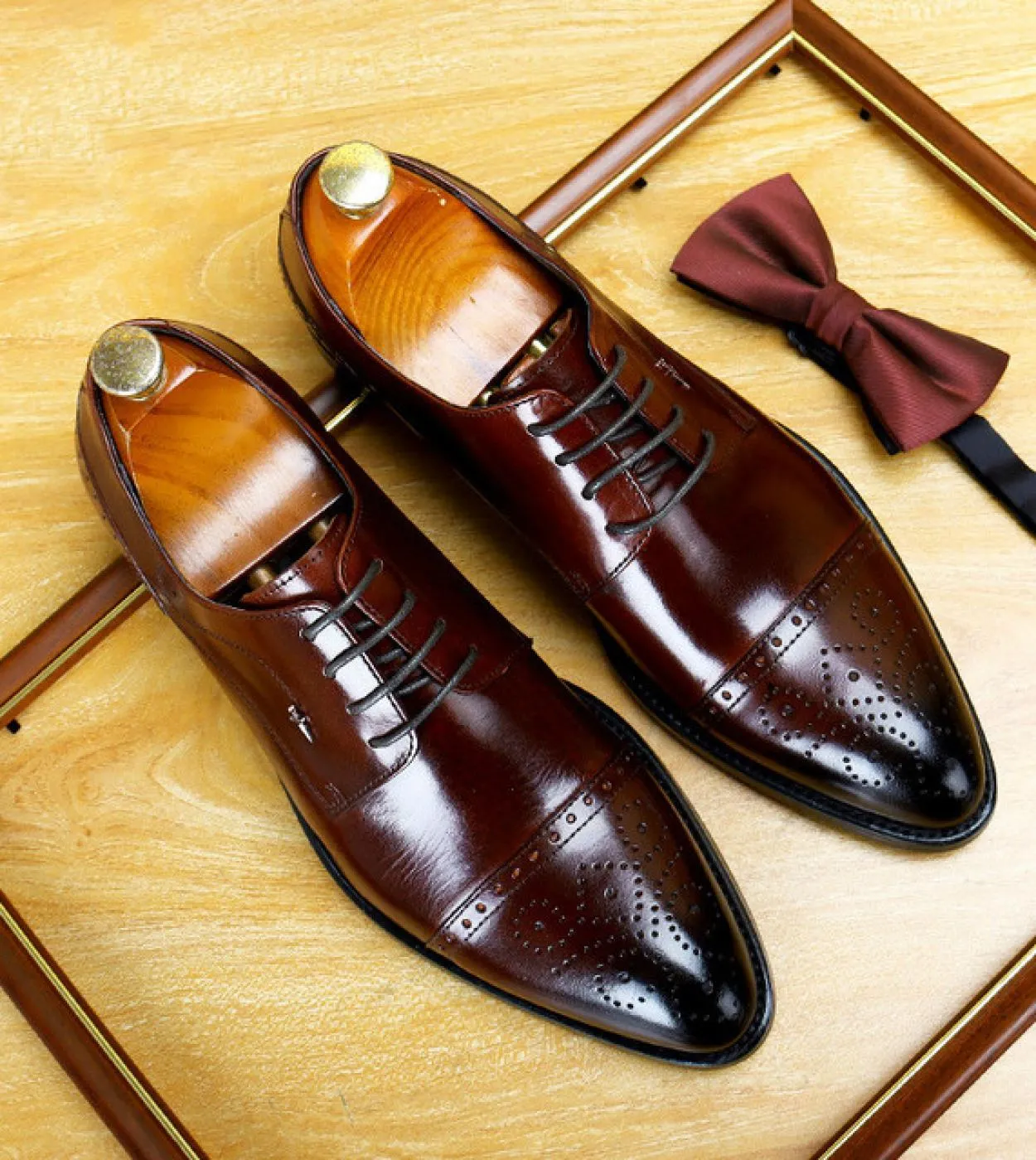Scarpe formali piatte da uomo in vera pelle Scarpe da sposa italiane in pelle da uomo italiane