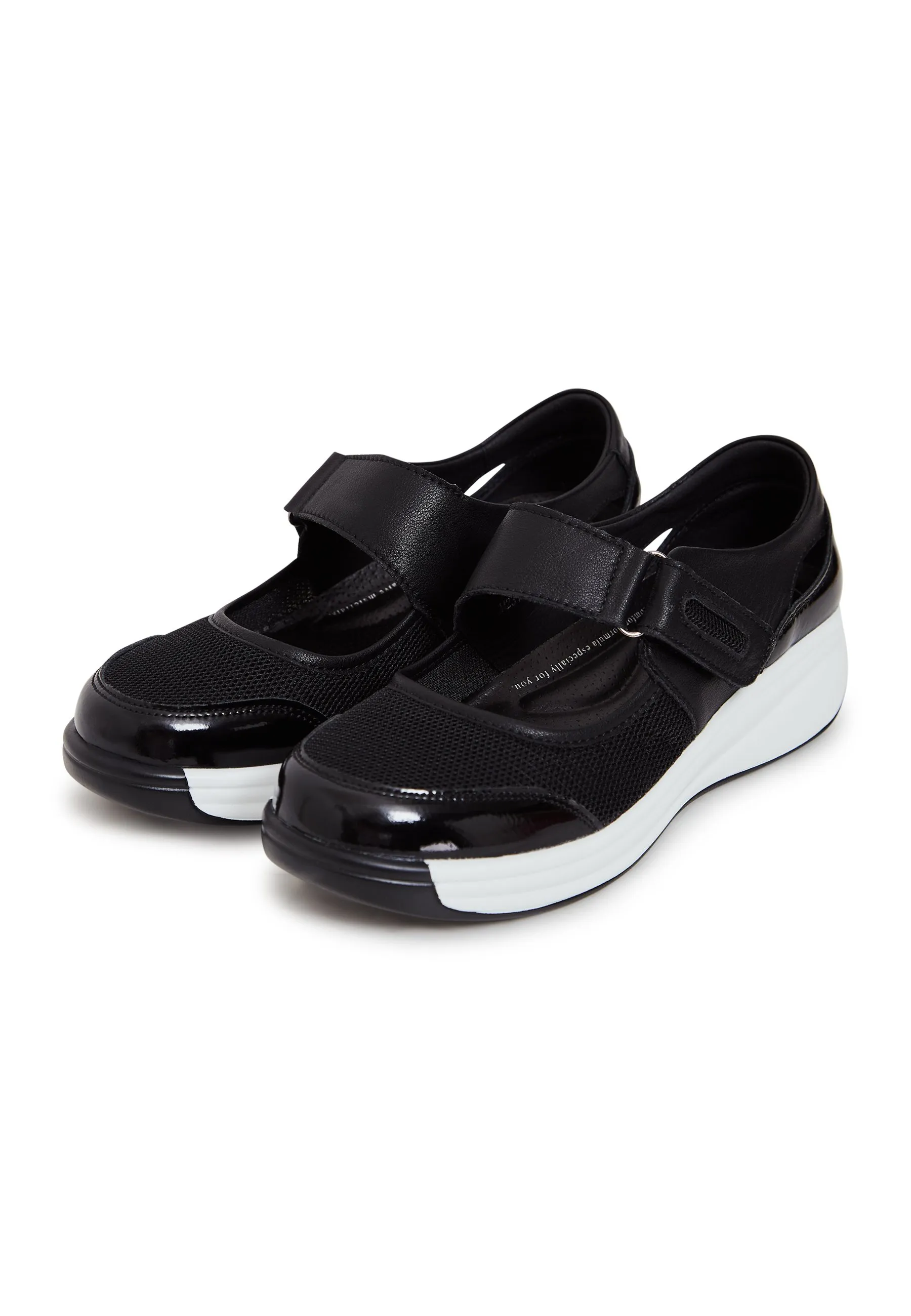 Scarpe senza lacci