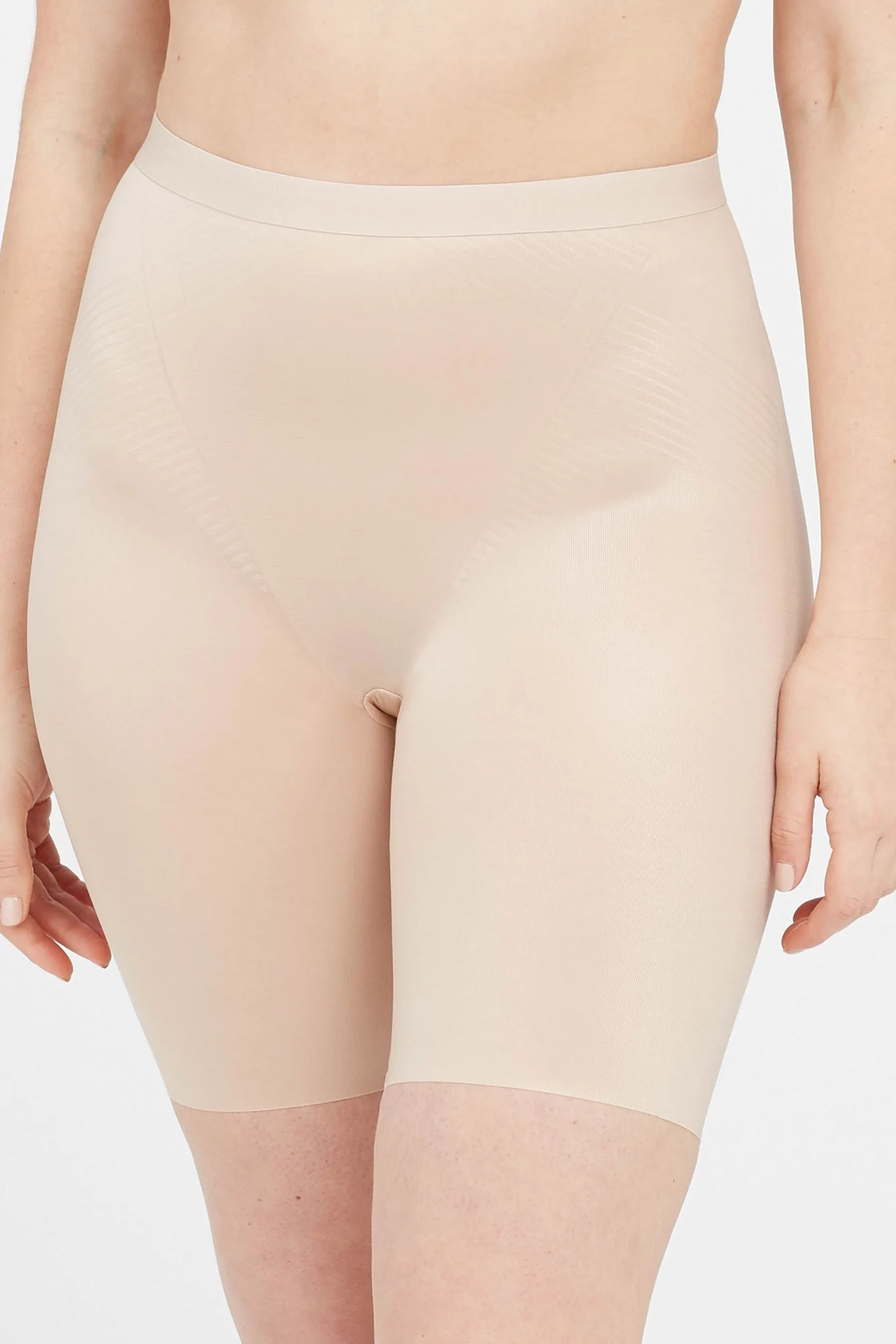SPANX® Medium Control Thinstincts 2.0 Mid Thigh Shorts    
