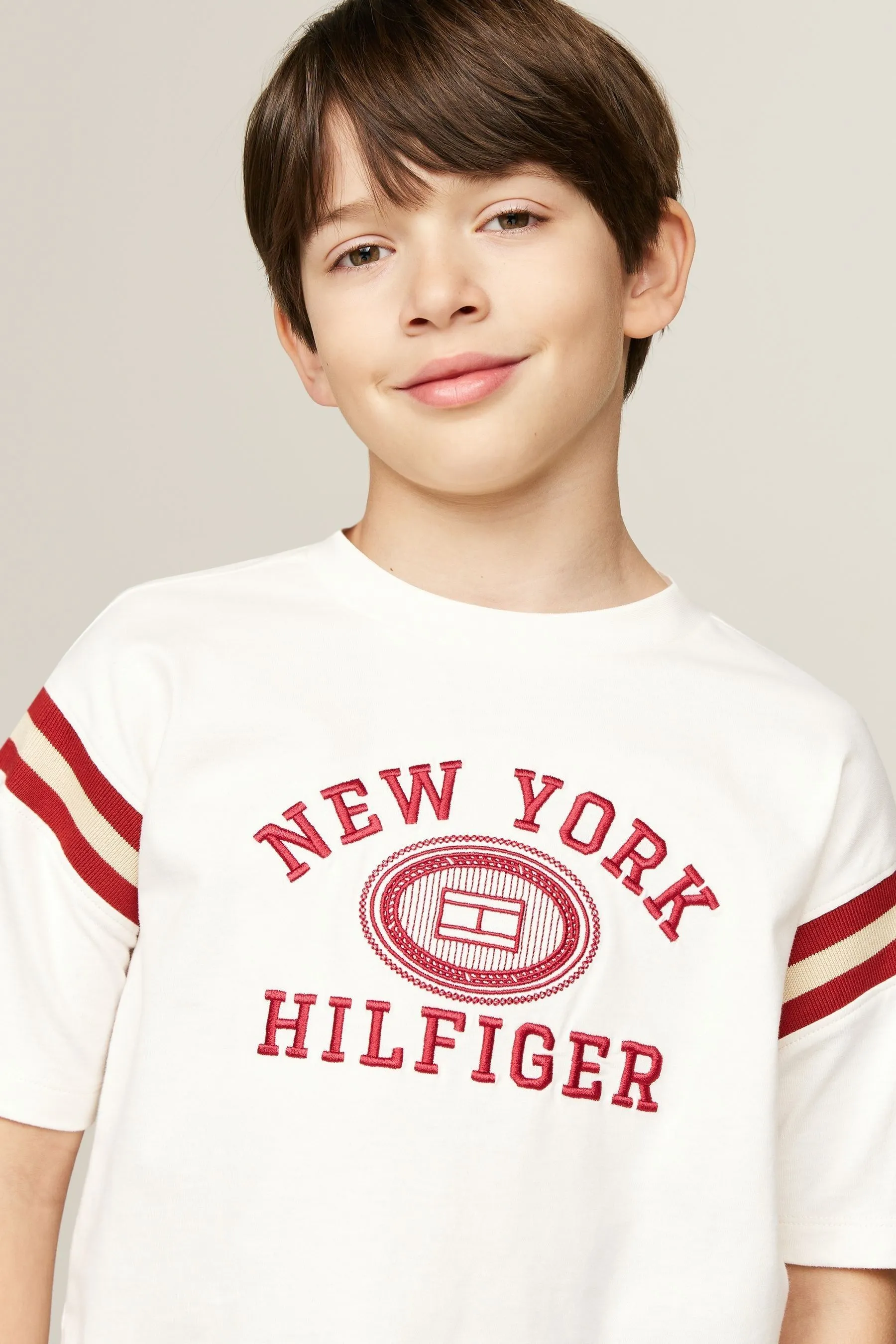Tommy Hilfiger Monotype Maglietta ricamata    