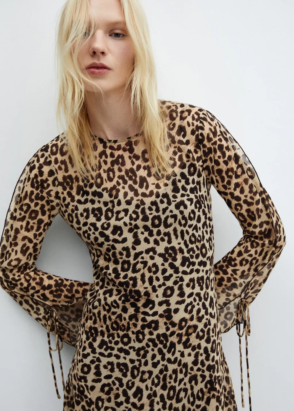 Vestito leopardo maniche scampanate